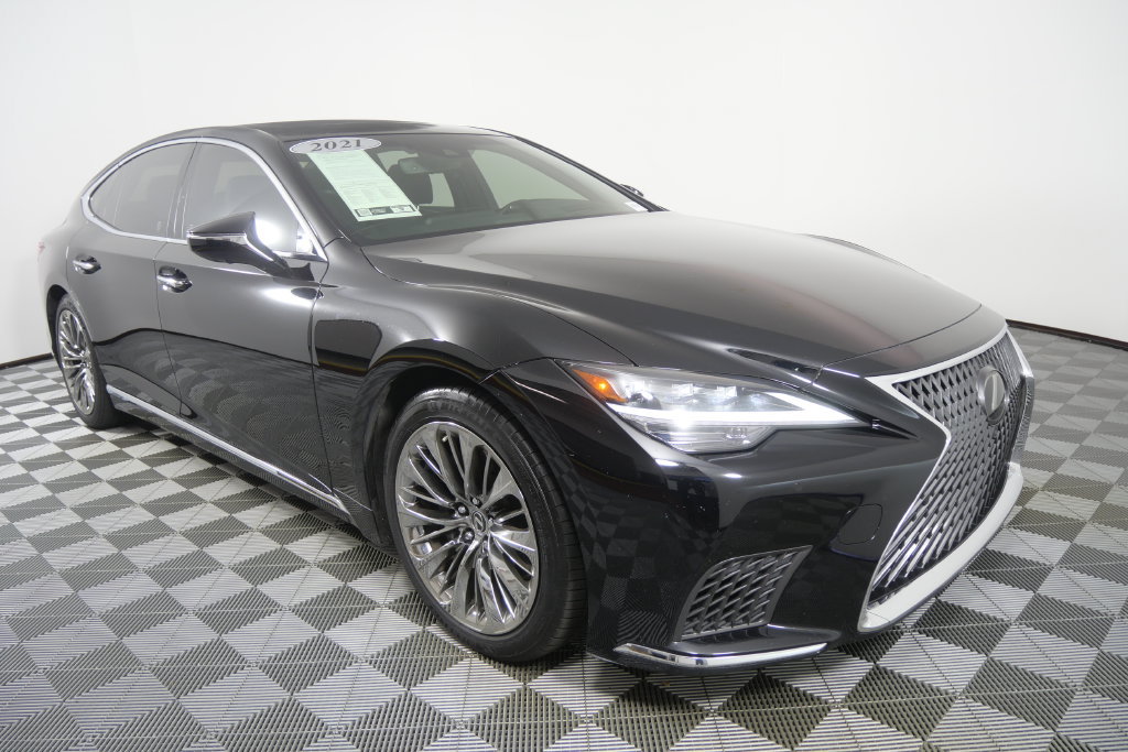 Used 2021 Lexus LS 500 w/ Interior Upgrade Package RWD image 3