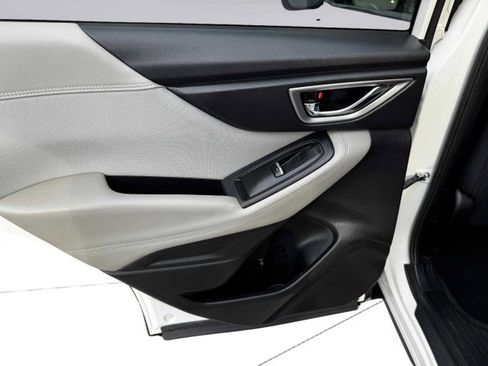 Used 2020 Subaru Forester Premium image 38