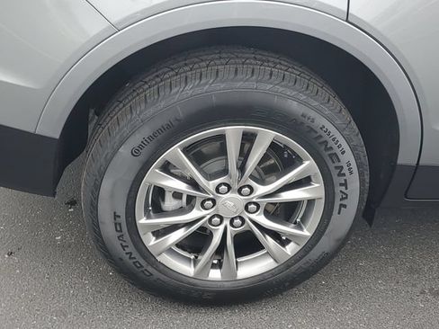 Certified 2023 Cadillac XT5 Premium Luxury w/ LPO, Floor Liner Package FWD image 7