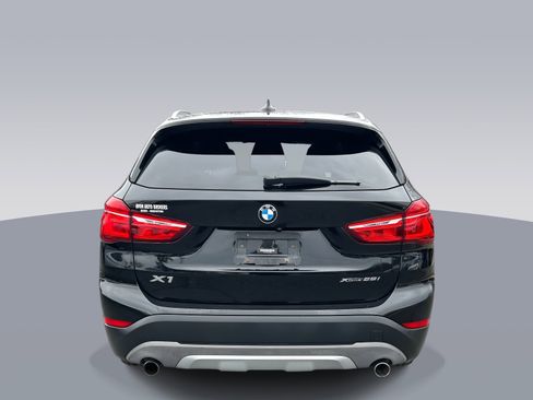 Used 2018 BMW X1 xDrive28i w/ Convenience Package image 4
