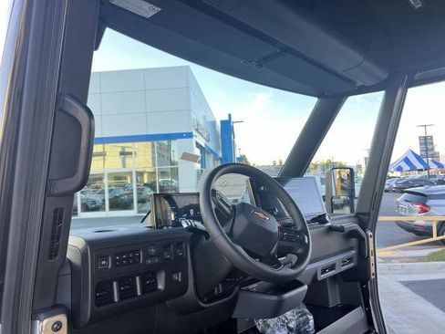 New 2025 Chevrolet Brightdrop 600 w/ Battery Pack, Max Range image 10