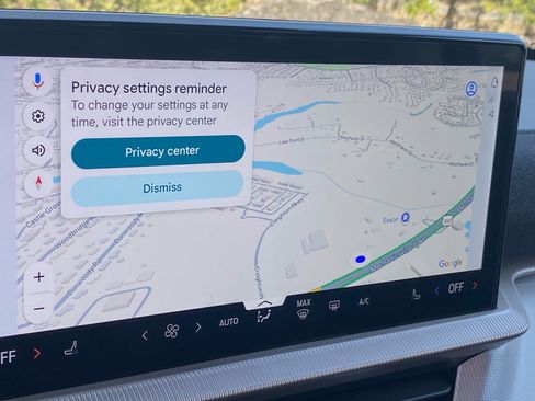 Used 2025 Ford Explorer Active image 16