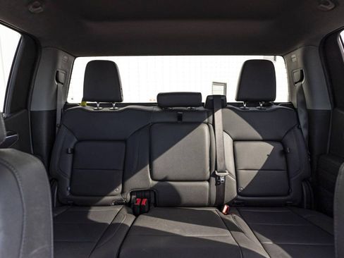 Used 2025 Chevrolet Silverado 1500 LTZ image 9