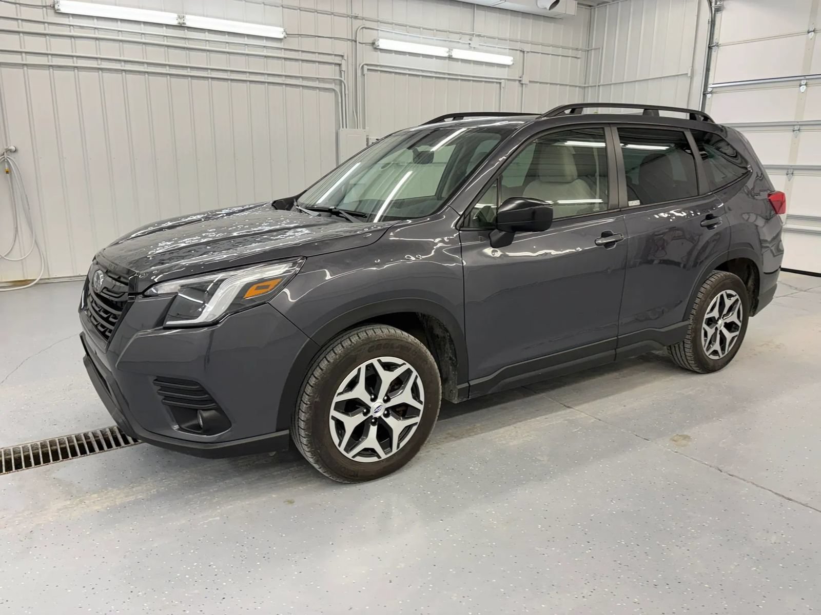 Used 2023 Subaru Forester Premium AWD/4WD image 14