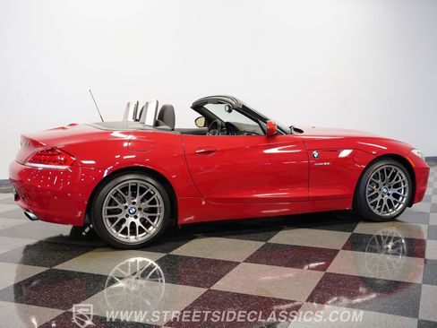 Used 2013 BMW Z4 sDrive35i RWD image 14