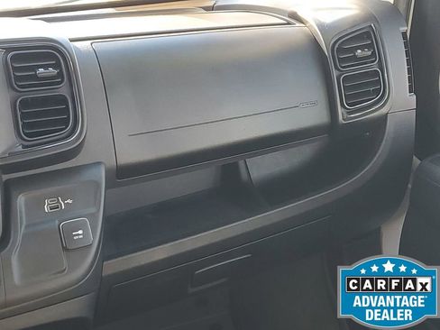 Used 2024 RAM ProMaster 2500 image 27