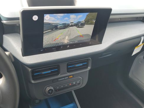 New 2026 Ford Maverick XLT FWD image 19