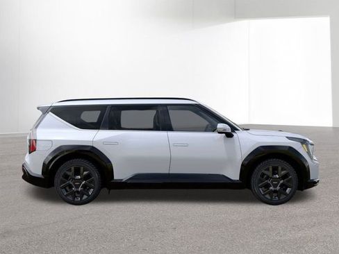 New 2026 Kia EV9 Land w/ Nightfall Edition Package image 8
