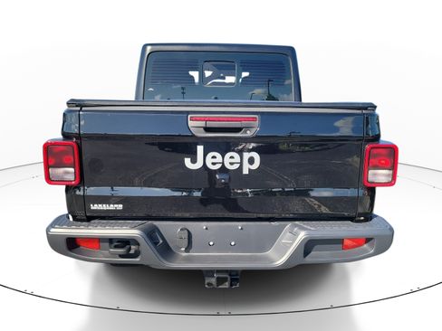 Used 2025 Jeep Gladiator Sport AWD/4WD image 6