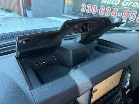 Used 2015 Ford F250 Lariat w/ Lariat Ultimate Package image 37