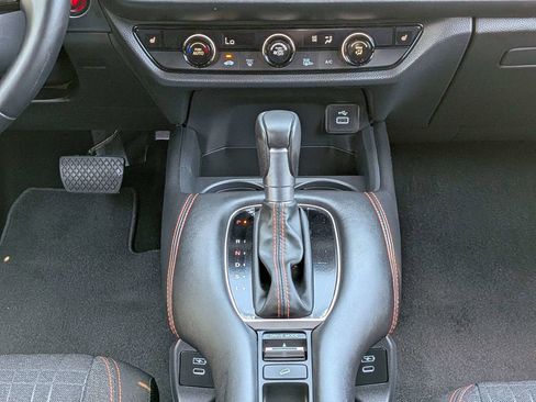 Used 2025 Honda HR-V Sport image 21