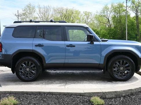 Used 2026 Toyota Land Cruiser w/ Premium Package AWD/4WD image 4