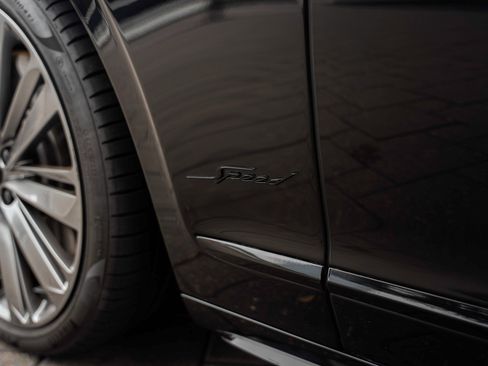 Certified 2025 Bentley Flying Spur Speed image 12