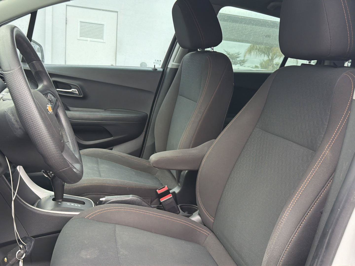 Used 2018 Chevrolet Trax LS FWD image 7