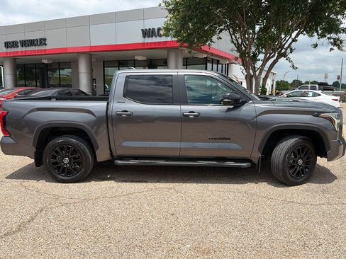 Used 2024 Toyota Tundra Limited AWD/4WD image 2
