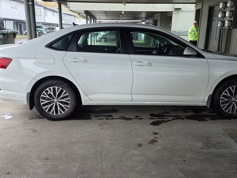 Used 2021 Volkswagen Jetta S w/ Driver Assistance Package image 6