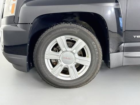 Used 2016 GMC Terrain SLE AWD/4WD image 27