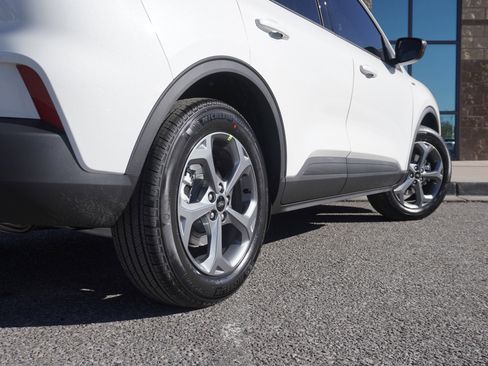 New 2026 Ford Escape ST-Line image 11