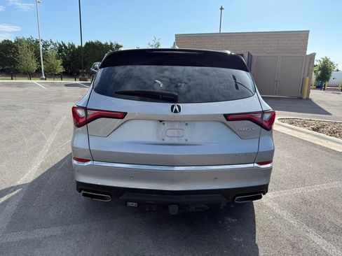 Used 2024 Acura MDX SH-AWD w/ Advance Package image 5