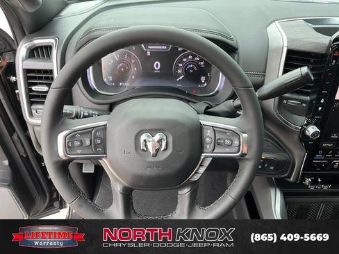 New 2026 RAM 2500 Laramie AWD/4WD image 9