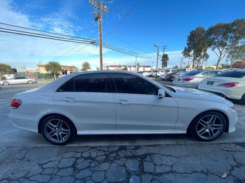 Used 2016 Mercedes-Benz E 350 Sport image 4