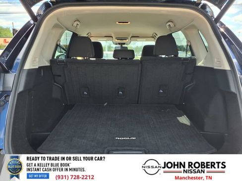 Used 2025 Nissan Rogue SV AWD/4WD image 25