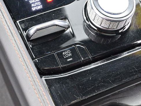Used 2023 Jeep Grand Cherokee L Summit AWD/4WD image 23
