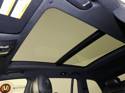 Used 2023 Mercedes-Benz GLS 580 4MATIC image 16