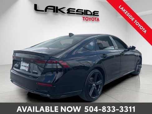 Used 2025 Honda Accord Sport image 6