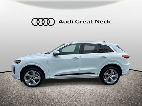 New 2026 Audi Q5 Premium Plus AWD/4WD image 25