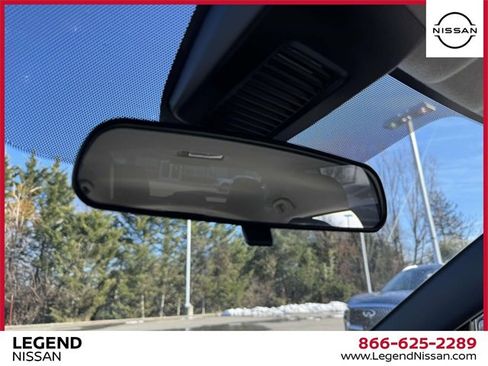 Certified 2024 Nissan Kicks SR w/ SR Premium Package image 28