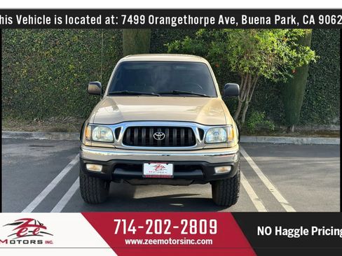 Used 2001 Toyota Tacoma PreRunner image 3