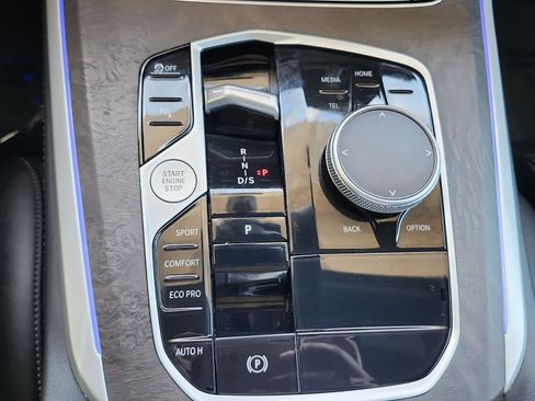 Used 2024 BMW X5 sDrive40i RWD image 20