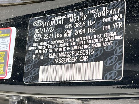 Used 2023 Hyundai Elantra SEL image 29