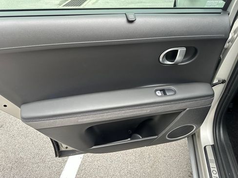 Certified 2024 Hyundai Ioniq 5 Limited AWD/4WD image 10