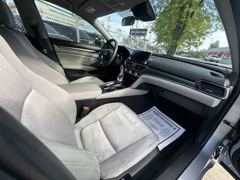 Used 2019 Honda Accord LX image 26
