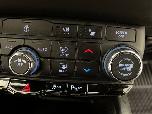 Used 2023 Dodge Durango GT image 53