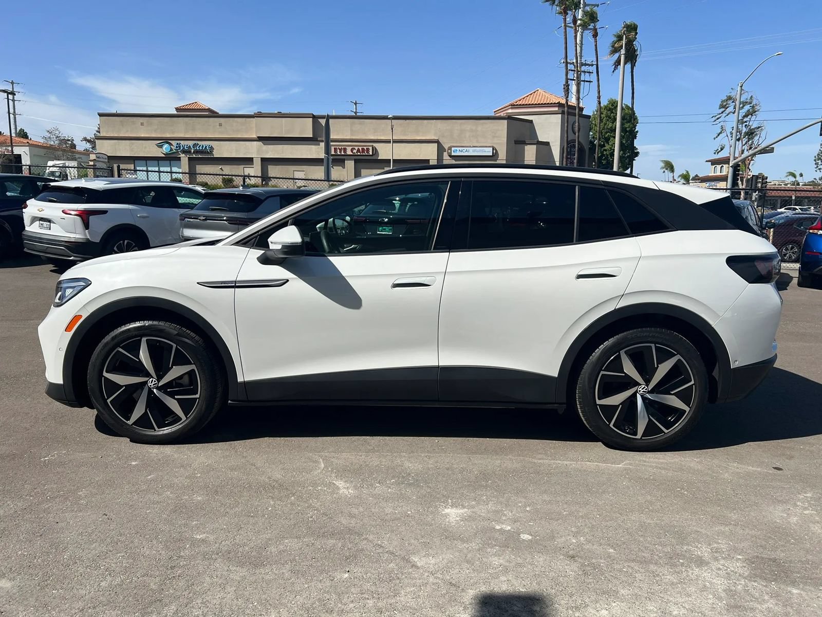 Used 2023 Volkswagen ID.4 Pro S RWD image 8