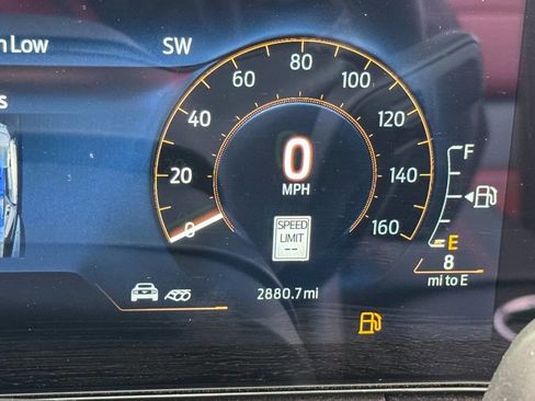 Used 2025 Ford Mustang GT Premium RWD image 33