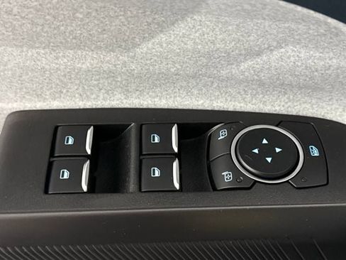 New 2026 Ford Maverick XLT w/ XLT Luxury Package FWD image 21