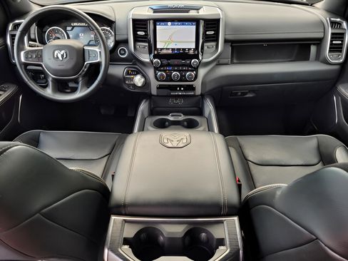 Used 2024 RAM 1500 Laramie image 13