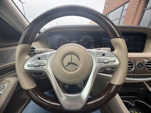 Used 2019 Mercedes-Benz S 450 Sedan image 22