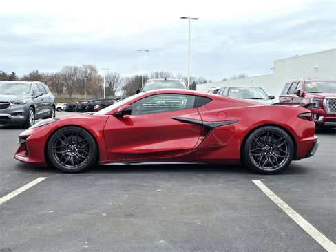 Used 2023 Chevrolet Corvette Z06 image 5