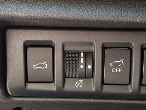 Used 2023 Subaru Outback Limited XT AWD/4WD image 27