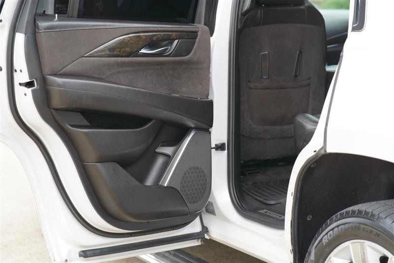 Used 2016 Cadillac Escalade Platinum AWD/4WD image 66