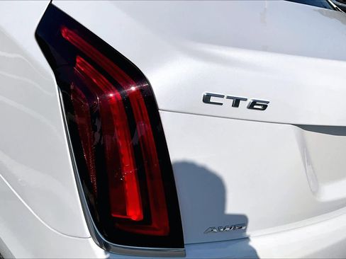 Used 2018 Cadillac CT6 Premium Luxury w/ Super Cruise Package AWD/4WD image 29