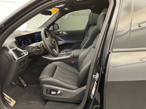 Used 2026 BMW X5 M60i AWD/4WD image 24