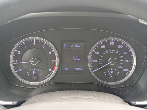Used 2020 Hyundai Santa Fe SE FWD image 27