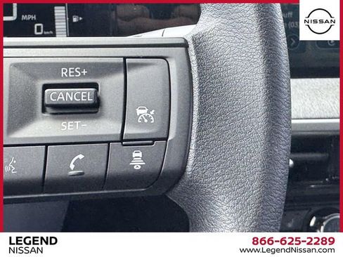 Used 2025 Nissan Kicks SV w/ SV Premium Package AWD/4WD image 19
