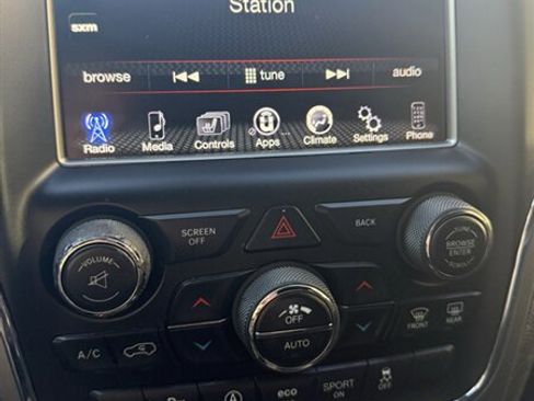 Used 2017 Jeep Grand Cherokee Altitude image 19